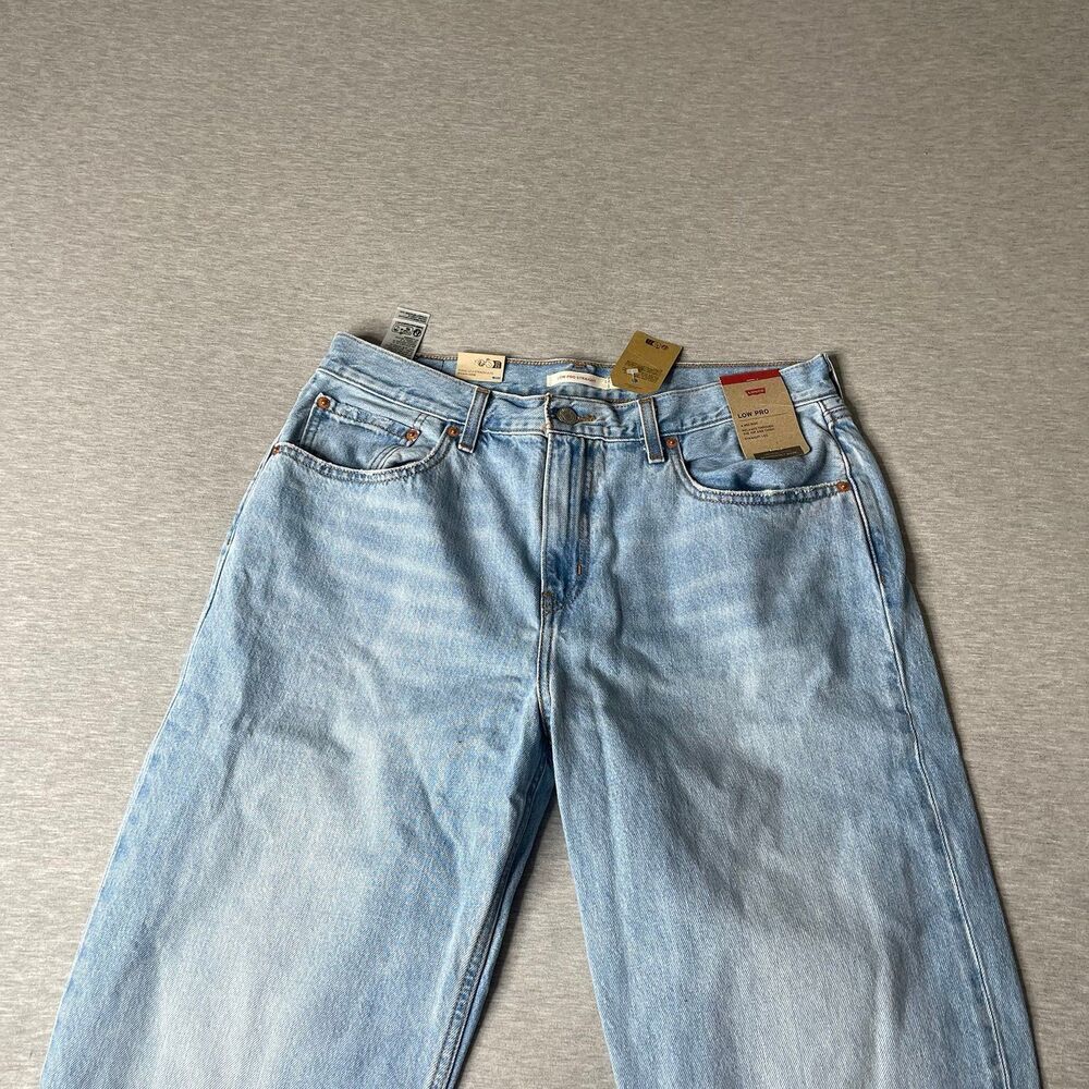 Levi’s Women’s Vintage Fit 90’s Low Pro Straight Fit Jeans - Picture 7 of 12
